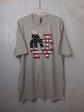 NORTH CAROLINA/USA BIG&TALL SHORT-SLEEVED T-SHIRT